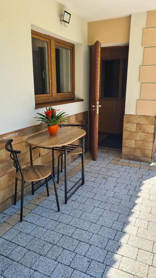 Apartament Za Potokiem Gron Exterior photo